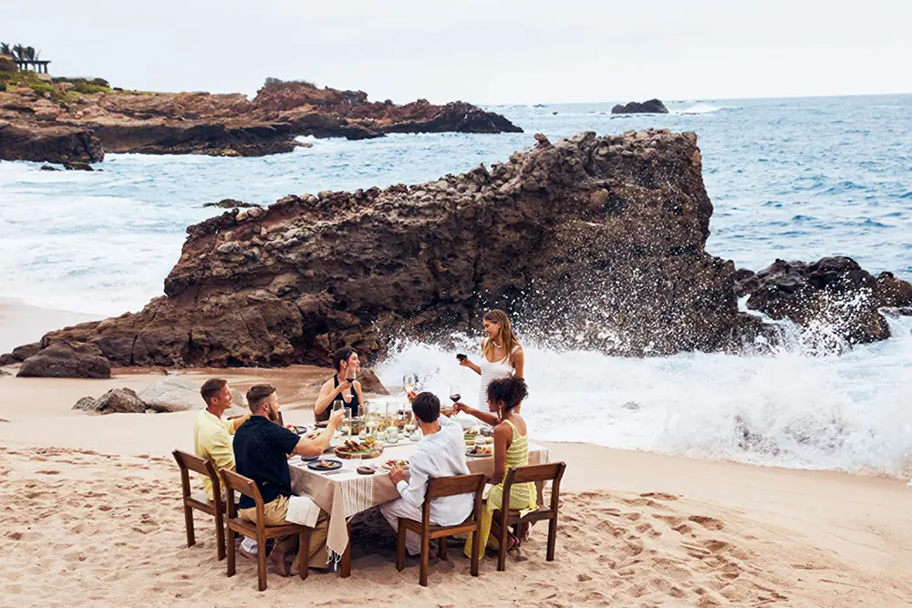 There are no set menus or places to eat.